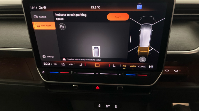 Volkswagen ID. Buzz 210kW Style Pro 79kWh 5dr Auto [Design+] Electric Estate - Image 21